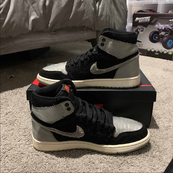 Jordan 1 satin shadow size 10 - Picture 2 of 3